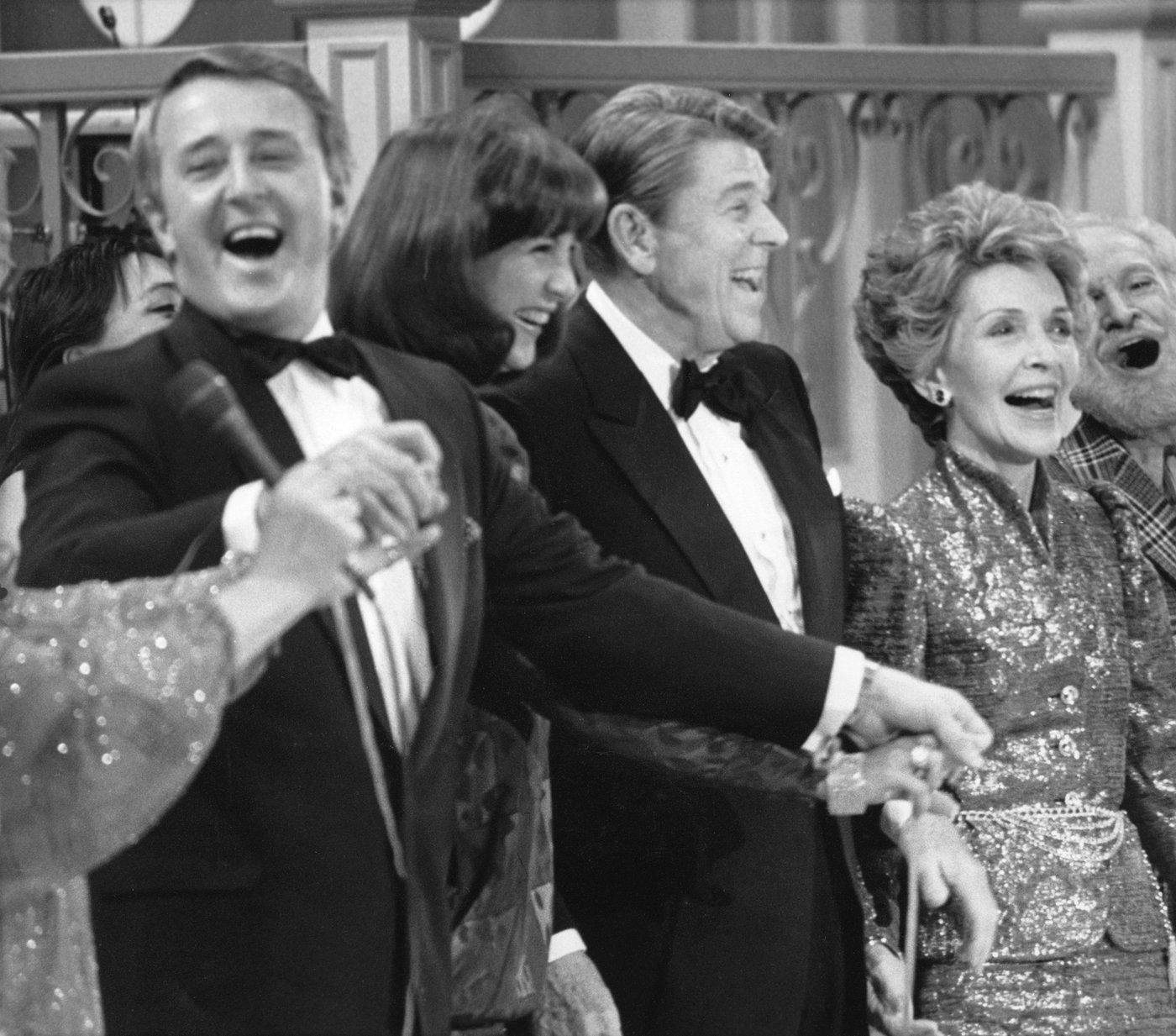 Former Mulroney aides say Ontario ads accurately present Reagan's views on trade | iNFOnews.ca Former Mulroney aides say Ontario ads accurately present Reagan's views on trade | iNFOnews.ca