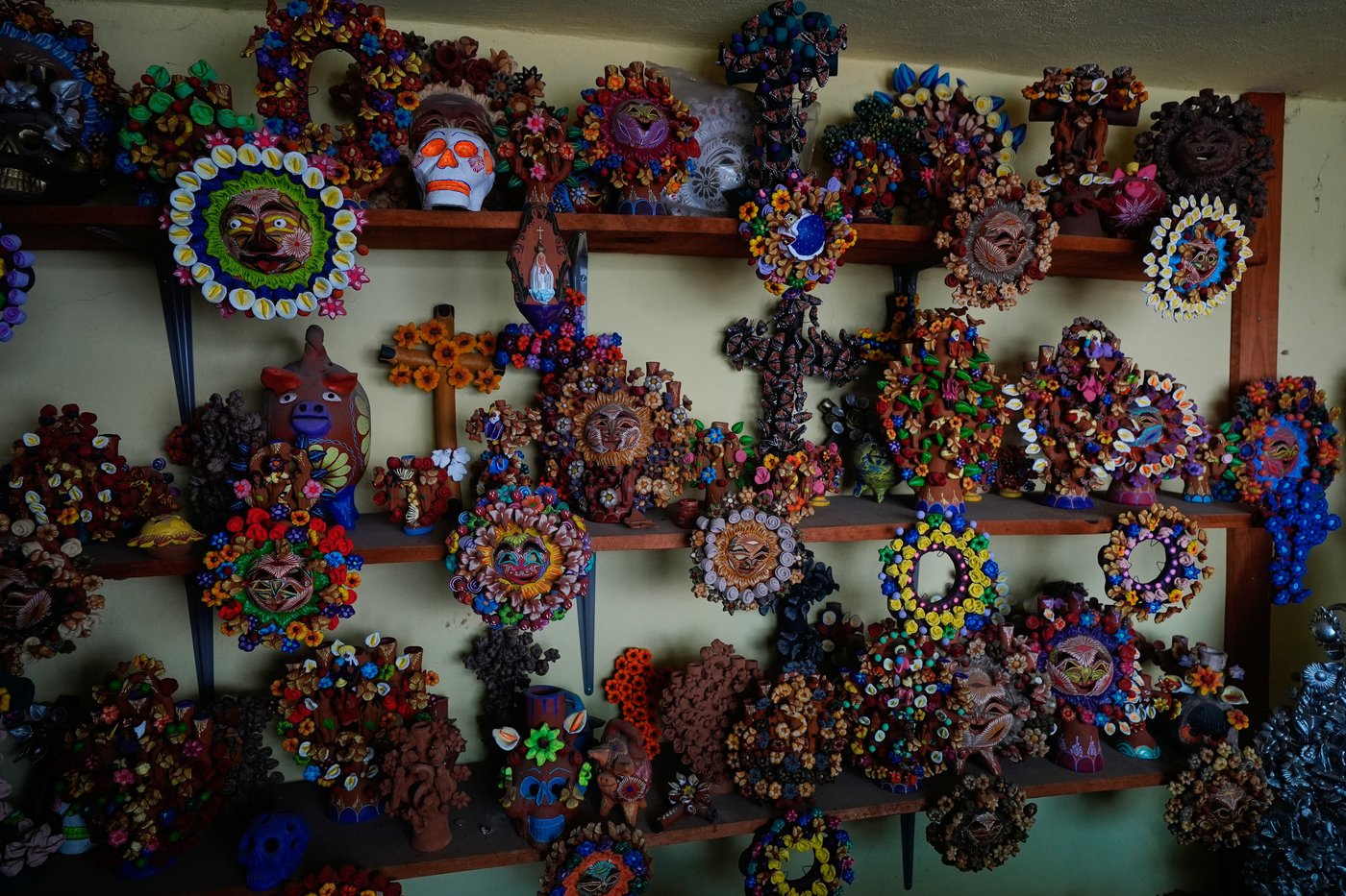 Mexican artisans turn clay into Trees of Life that are celebrated worldwide | iNFOnews.ca Mexican artisans turn clay into Trees of Life that are celebrated worldwide | iNFOnews.ca