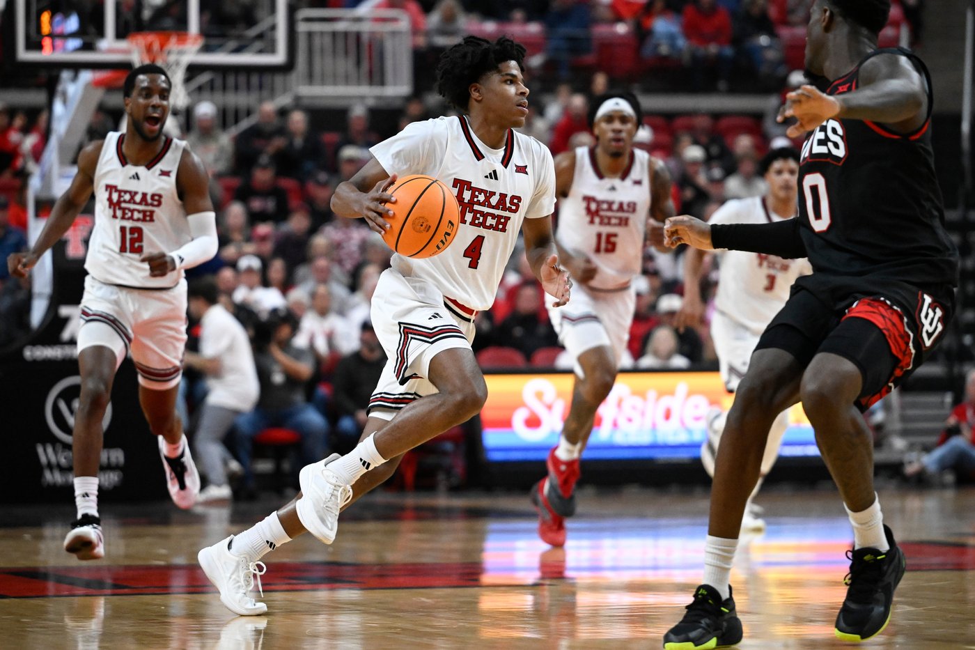 JT Toppin record 6th consecutive double-double as No. 15 Texas Tech beats Utah 88-74 | iNFOnews.ca
