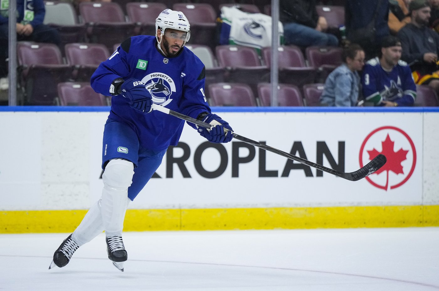 Evander Kane brings edge, experience to hometown Vancouver Canucks | iNFOnews.ca