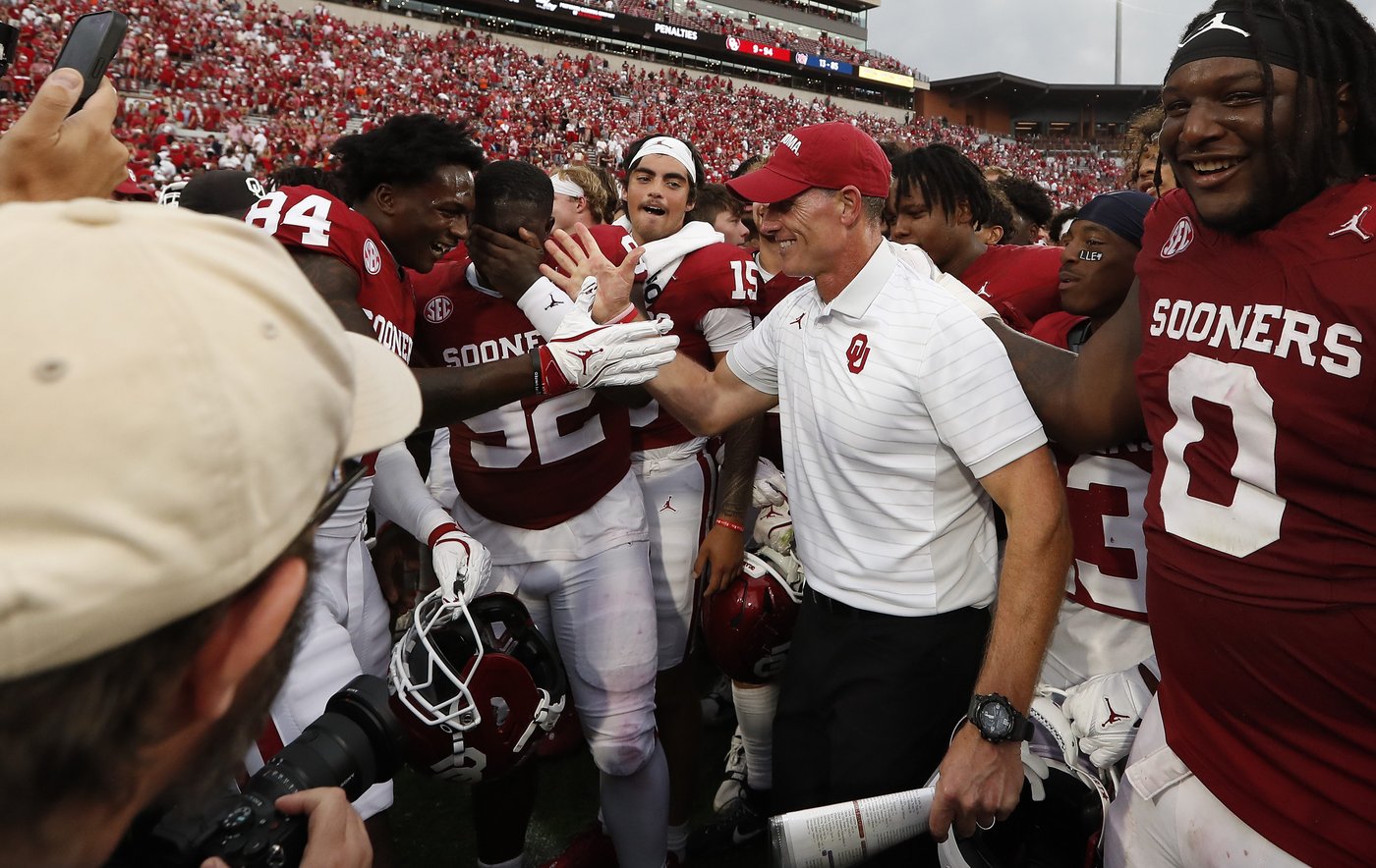 No. 5 Oklahoma breaks in backup QB, looks to stay sharp against struggling Kent State | iNFOnews.ca