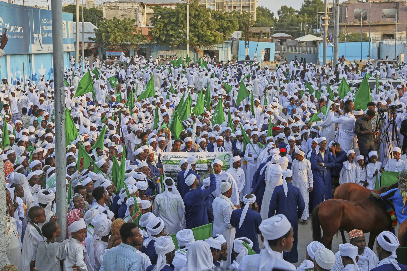 Somalis defy militants with processions to mark Prophet Muhammad's birthday | iNFOnews.ca