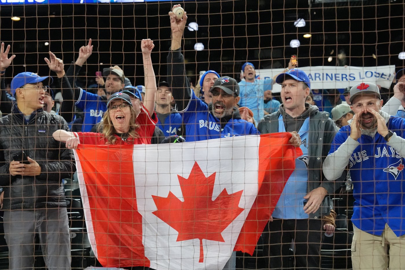 Photo Gallery: Blue Jays cruise to 13-4 Game 3 win in ALCS | iNFOnews.ca