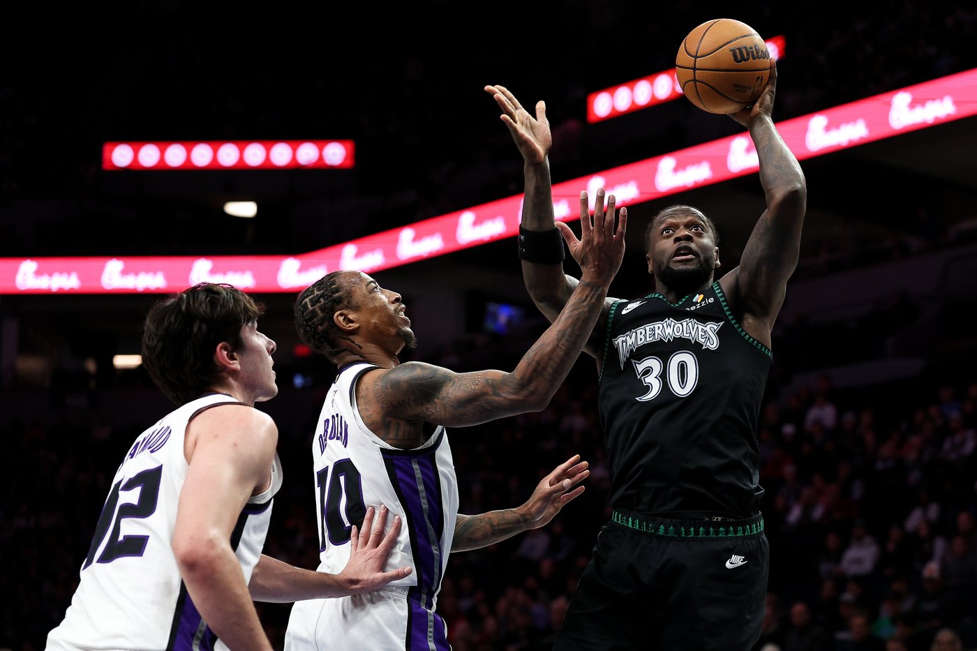 Timberwolves top Kings 117-103 without Edwards behind 24 points from Randle | iNFOnews.ca Timberwolves top Kings 117-103 without Edwards behind 24 points from Randle | iNFOnews.ca