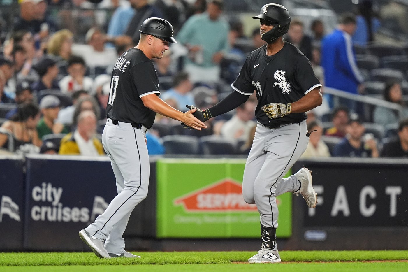 White Sox outfielder Michael A. Taylor announces retirement after 12 seasons | iNFOnews.ca