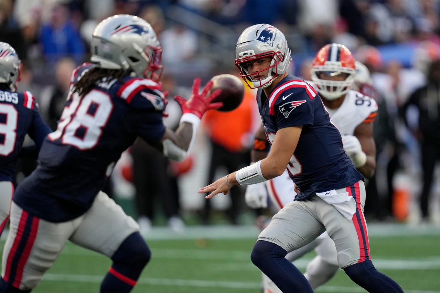 Patriots' confidence soars in midst of 5-game win streak under 1st-year coach Mike Vrabel | iNFOnews.ca Patriots' confidence soars in midst of 5-game win streak under 1st-year coach Mike Vrabel | iNFOnews.ca