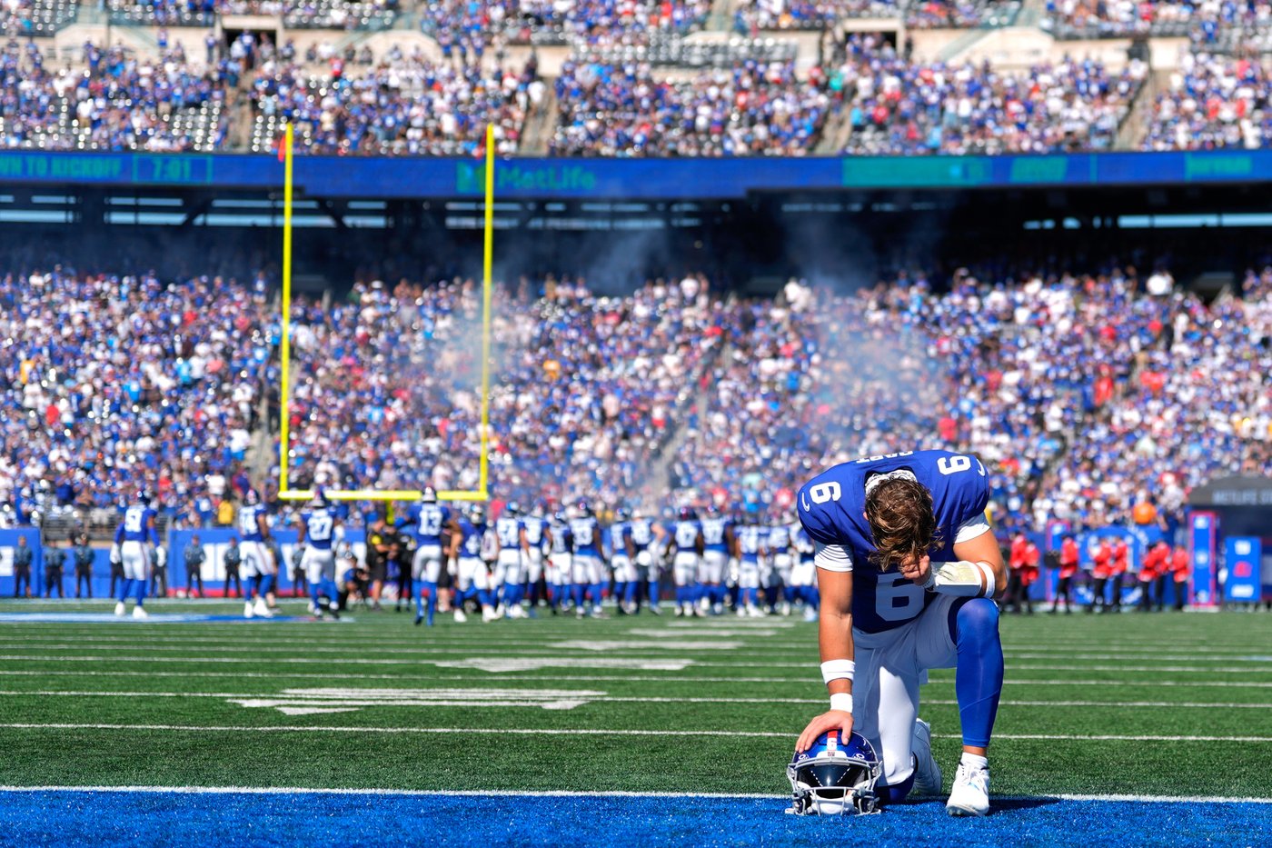 On target: Jaxson Dart dazzles in his first NFL start while leading Giants to win over Chargers | iNFOnews.ca