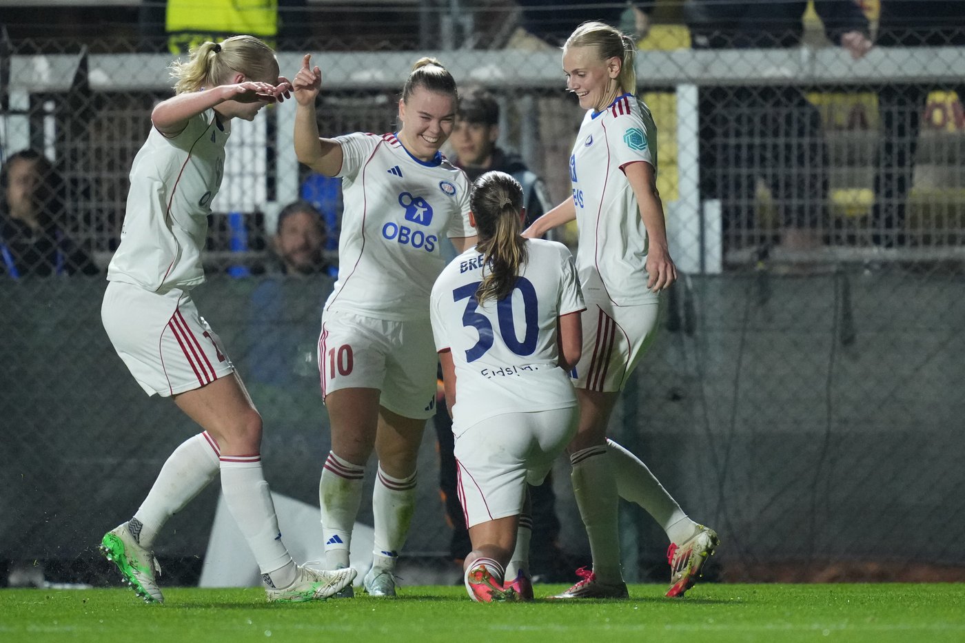 Real Madrid salvages 1-1 draw with Paris FC in Women’s Champions League, Kerr nets 2 in Chelsea rout | iNFOnews.ca