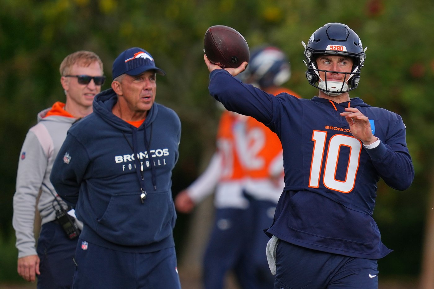Sean Payton reminisces about his days as a QB in England ahead of Broncos' London game | iNFOnews.ca
