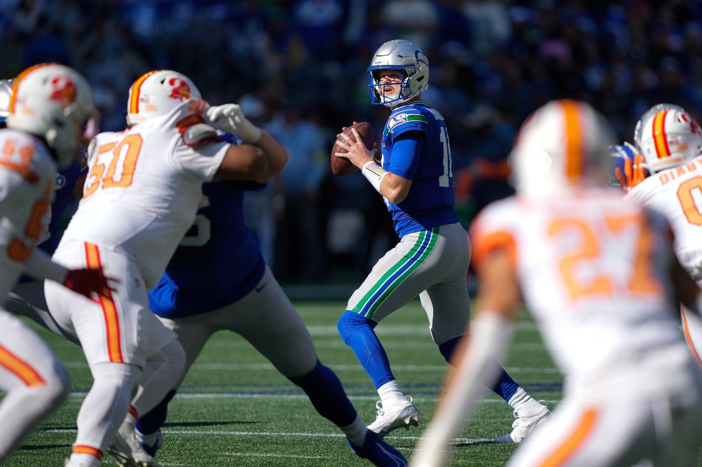 David's pick sets up winning FG as Bucs beat Seahawks 38-35 in duel between Mayfield and Darnold | iNFOnews.ca