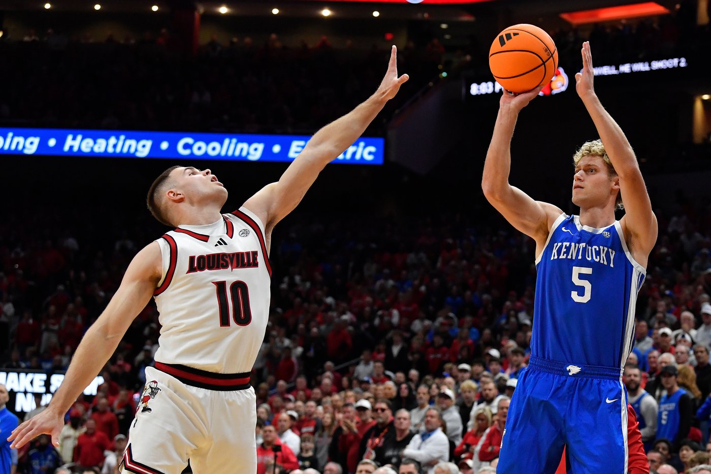Freshman Brown rises to the occasion for No. 12 Louisville in 96-88 win over No. 9 Kentucky | iNFOnews.ca