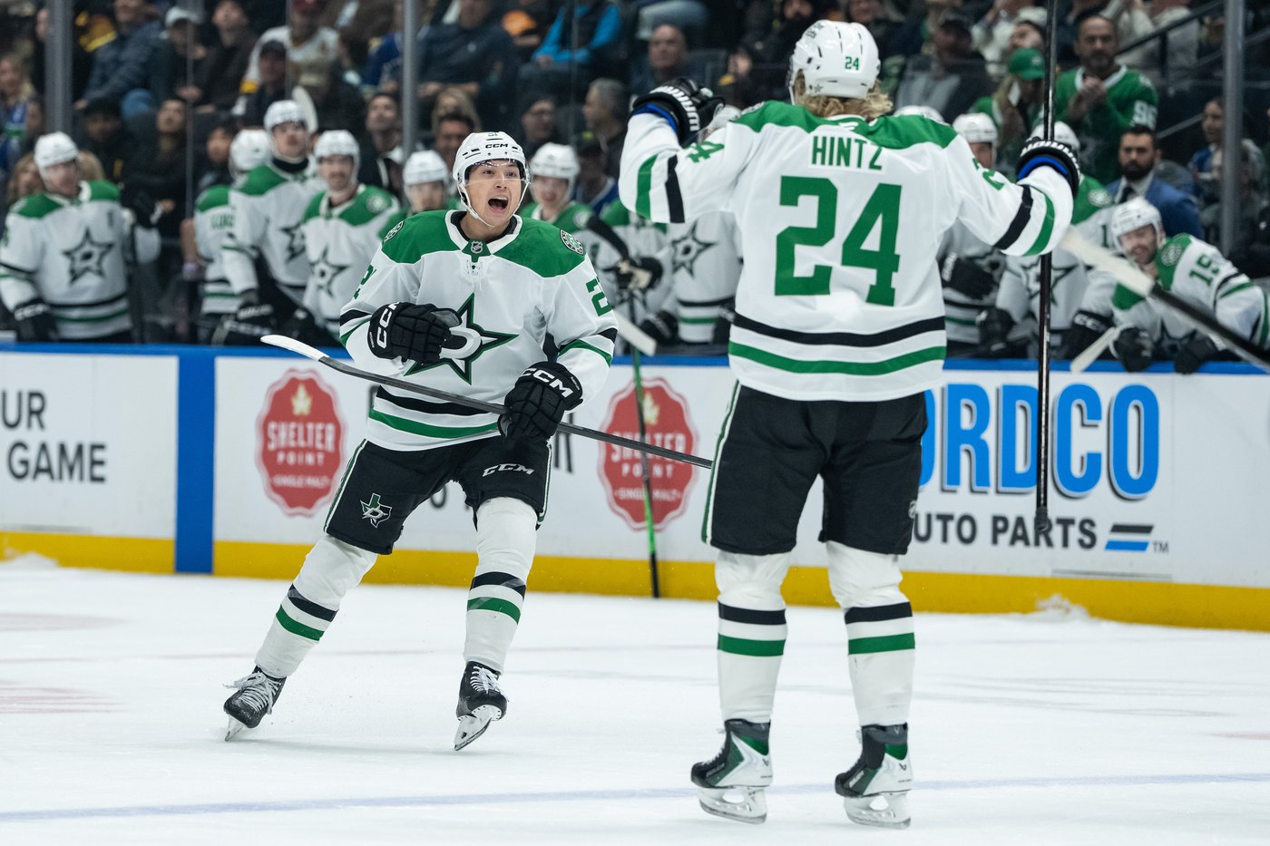 Robertson extends scoring streak, Dallas Stars double up Vancouver Canucks 4-2 | iNFOnews.ca