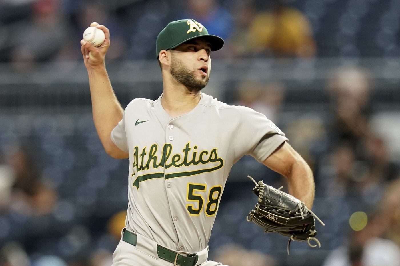 Bubba Chandler, 2 relievers combine on one-hitter as Pirates defeat A's 2-0 to end 5-game skid | iNFOnews.ca