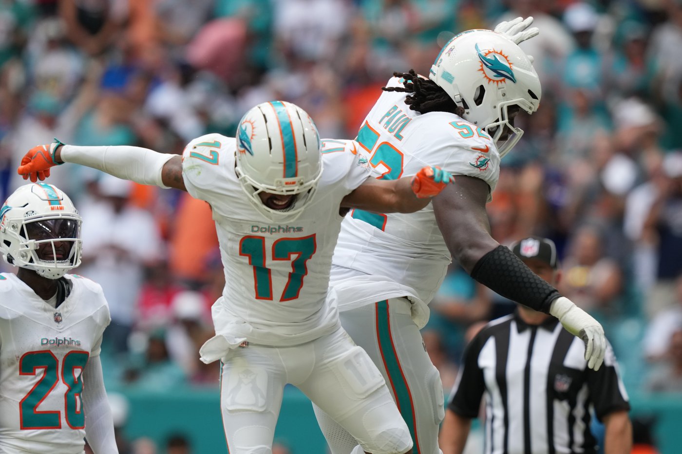 Dolphins end seven-game losing streak against Bills with 30-13 win | iNFOnews.ca