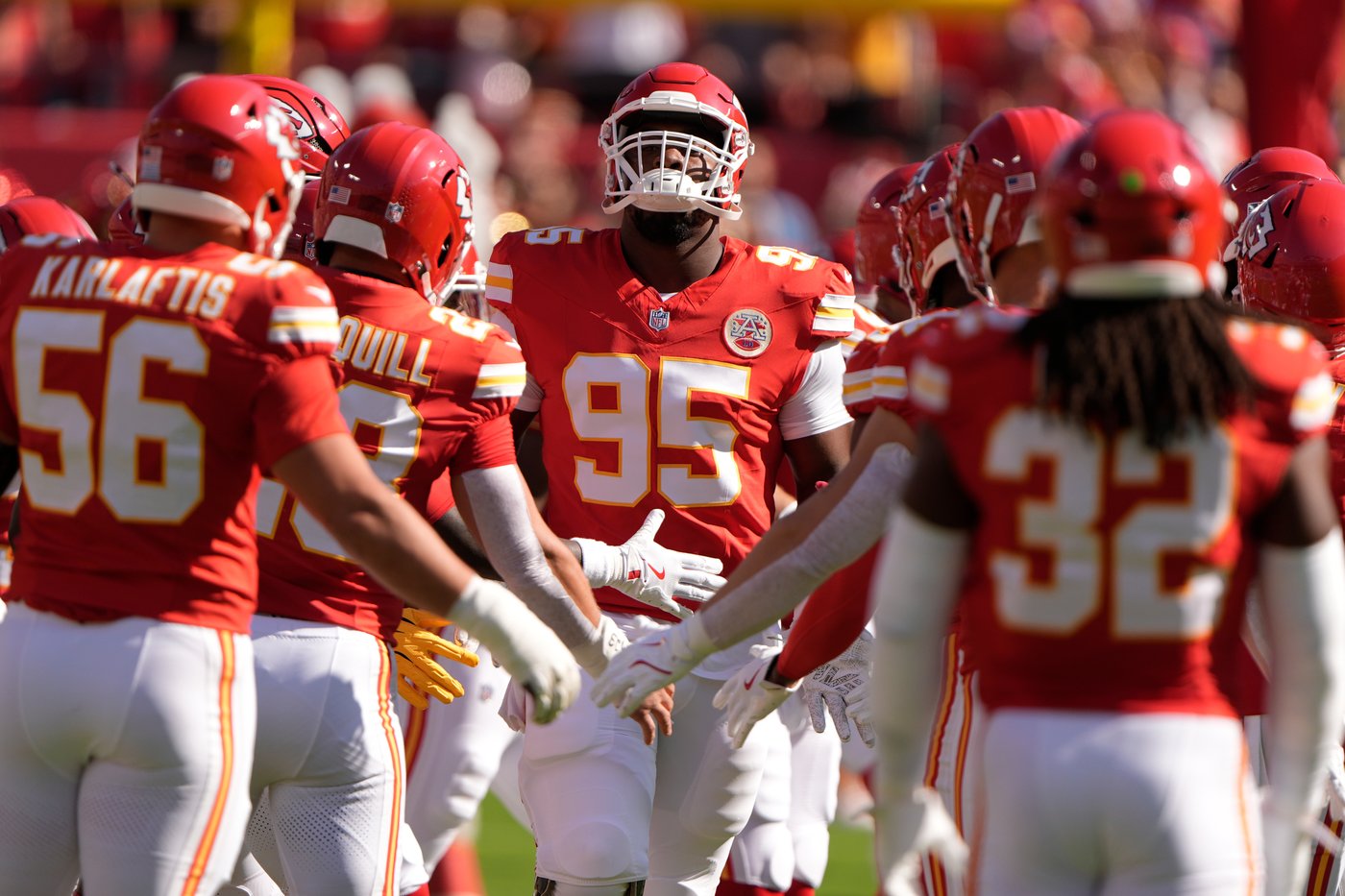 Chiefs' Chris Jones deactivates social media after costly mistake in loss to Jaguars | iNFOnews.ca