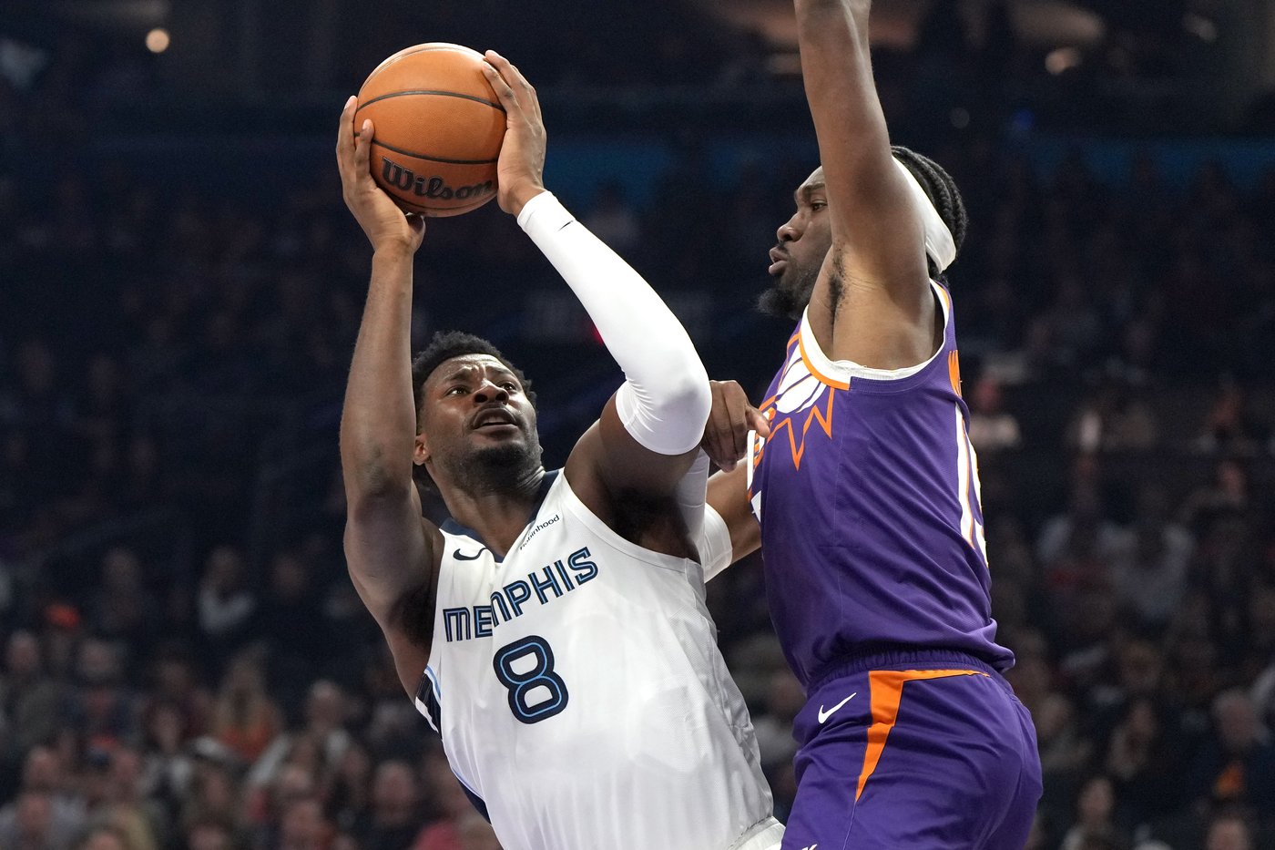 Ja Morant's jumper with 7.6 seconds left lifts Grizzlies over the Suns 114-113 | iNFOnews.ca