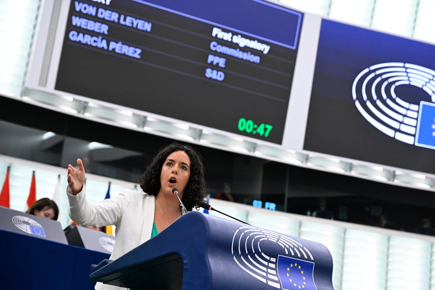 EU chief von der Leyen faces more confidence votes this week. She's almost certain to win again | iNFOnews.ca