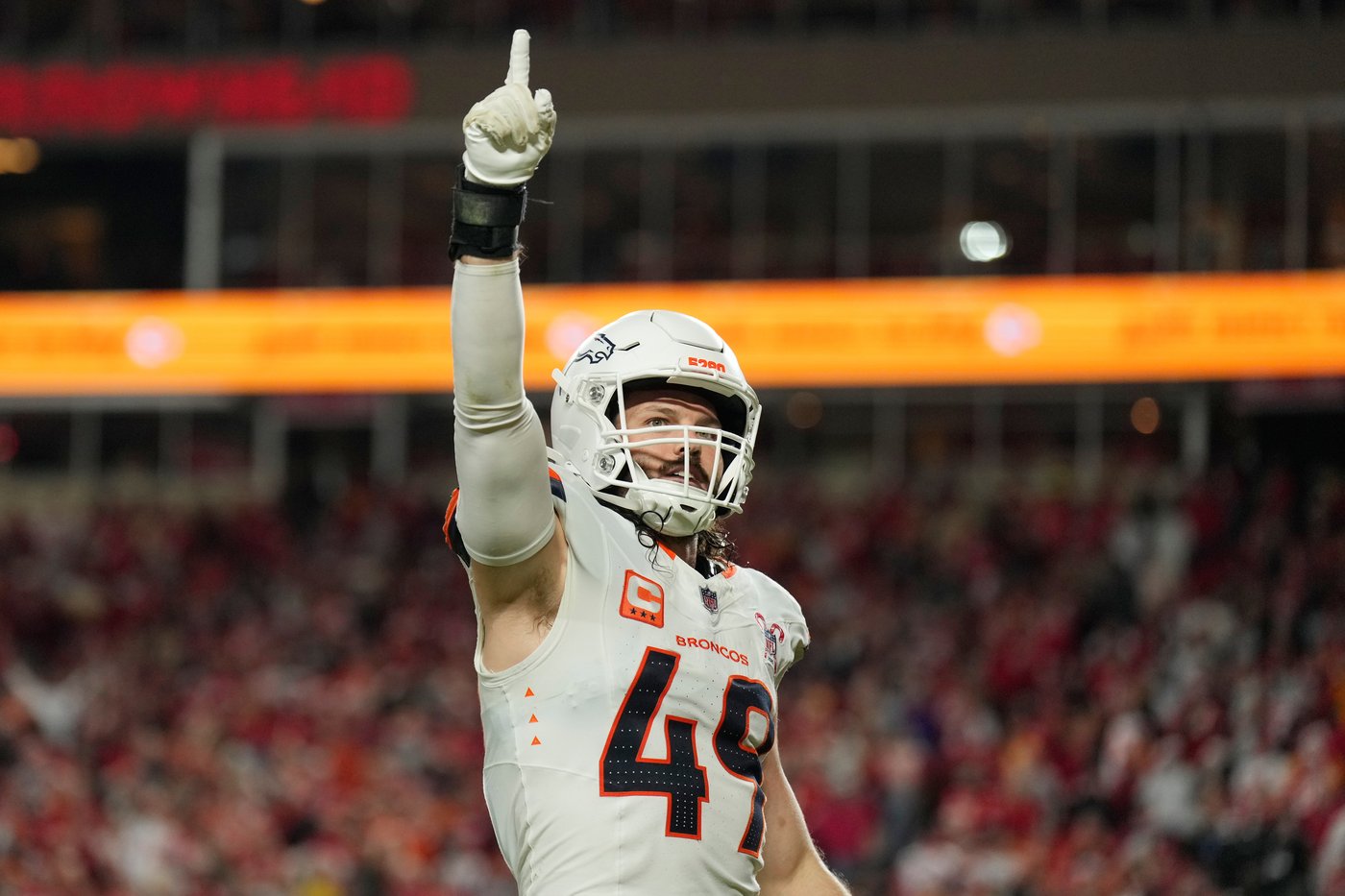 Broncos look to clinch AFC's No. 1 seed with win against Chargers | iNFOnews.ca Broncos look to clinch AFC's No. 1 seed with win against Chargers | iNFOnews.ca