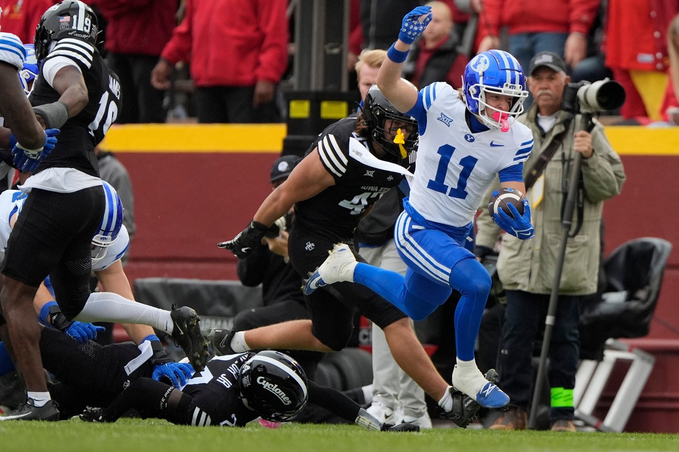 Faletau Satuala's pick-6 lets No. 11 BYU pull away for 41-27 win over Cyclones and another 8-0 start | iNFOnews.ca Faletau Satuala's pick-6 lets No. 11 BYU pull away for 41-27 win over Cyclones and another 8-0 start | iNFOnews.ca