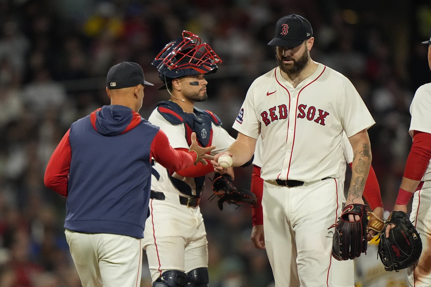 Red Sox pitcher Lucas Giolito to miss Wild Card Series vs. Yankees because of elbow injury | iNFOnews.ca