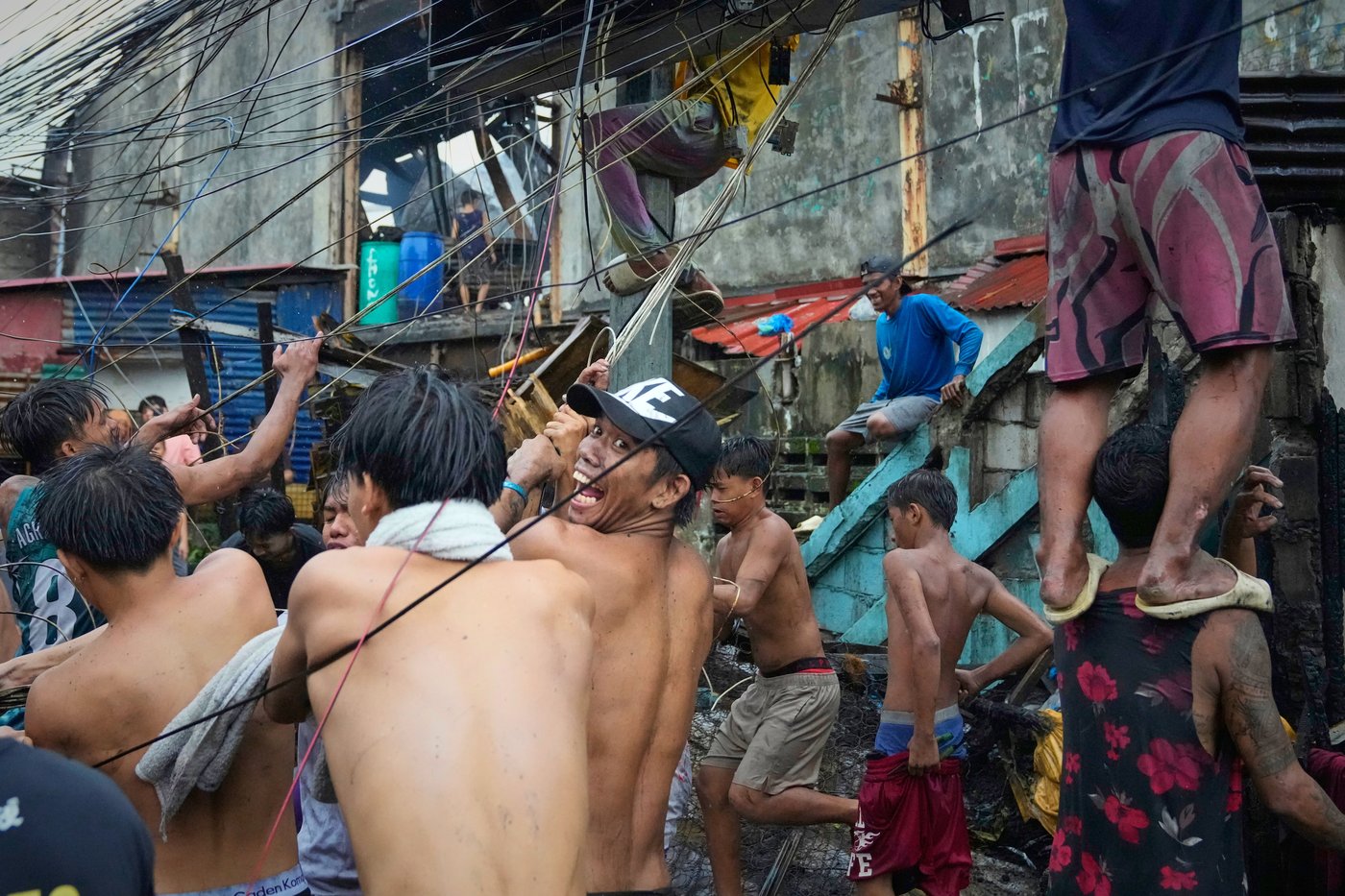 The top 100 photos of 2025 from The Associated Press: Images that defined the year | iNFOnews.ca