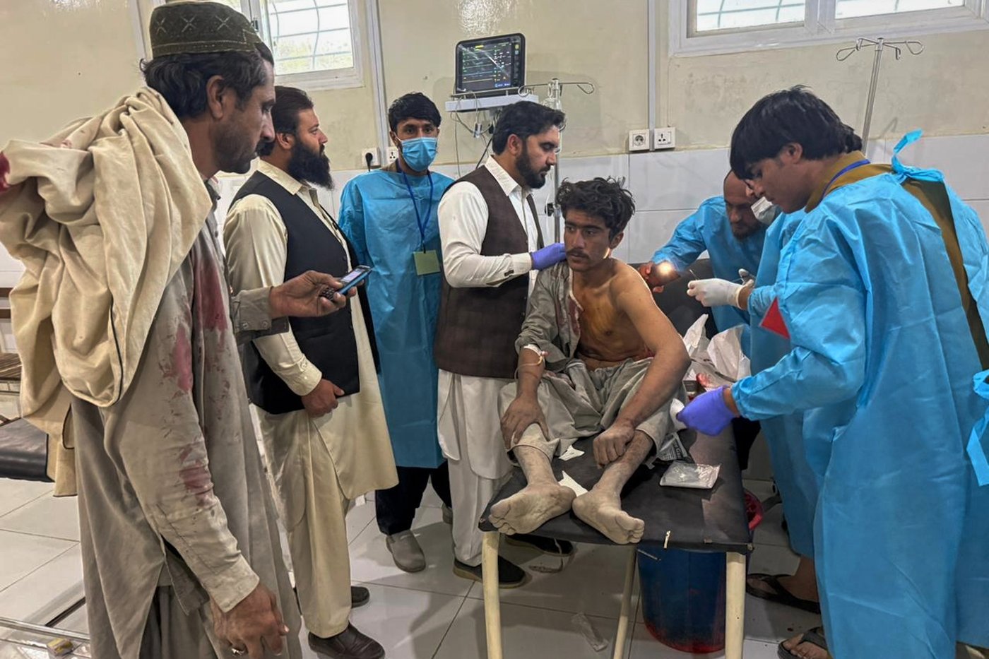 Afghanistan says more than a dozen civilians killed in renewed border fighting with Pakistan | iNFOnews.ca Afghanistan says more than a dozen civilians killed in renewed border fighting with Pakistan | iNFOnews.ca