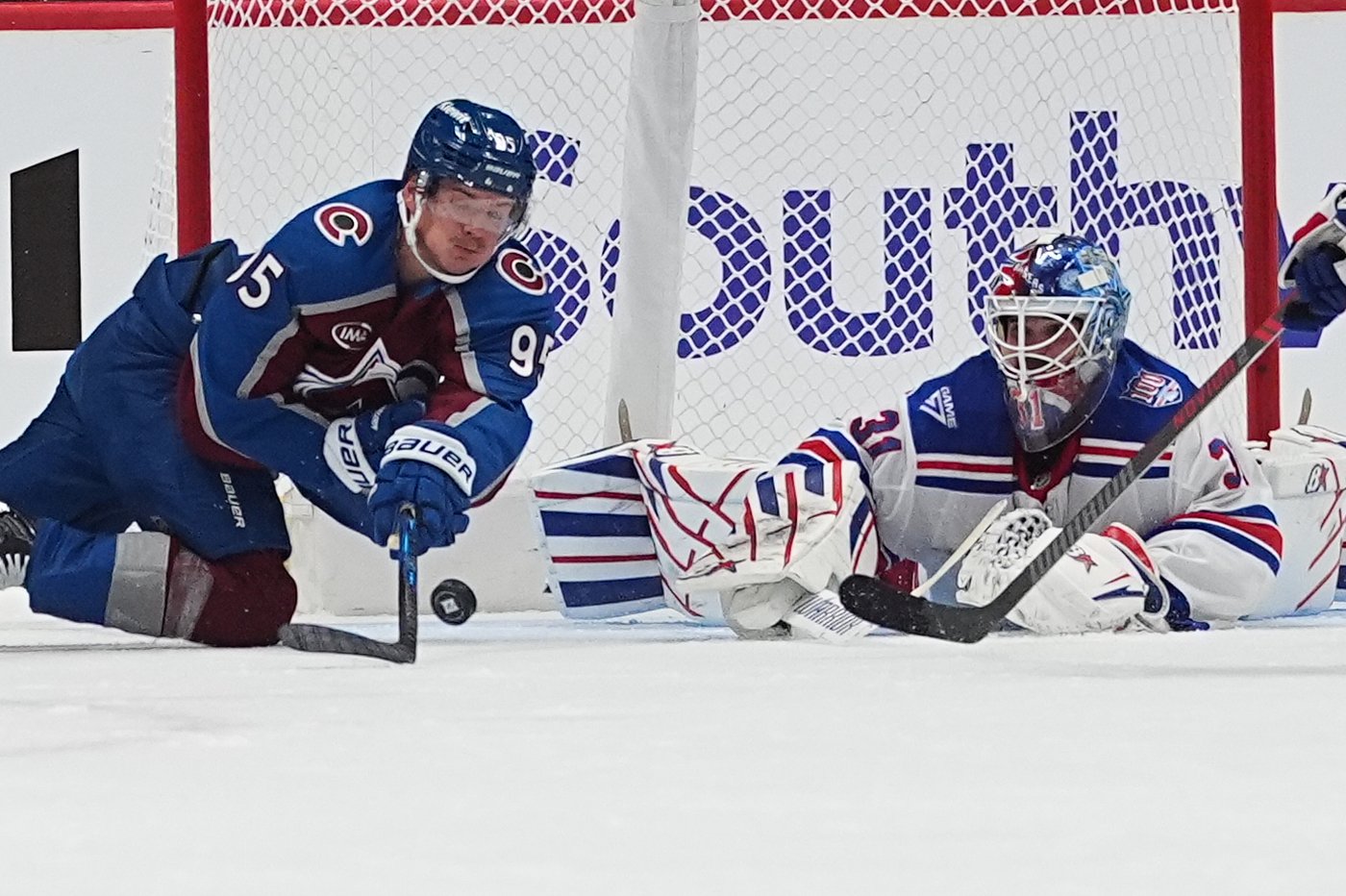 MacKinnon, Makar lead surging Avalanche to 6-3 win over Rangers | iNFOnews.ca