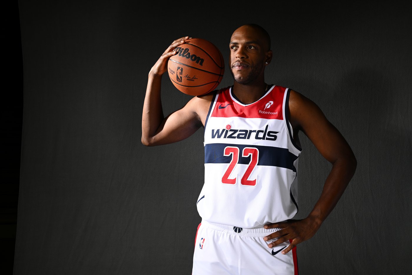 Wizards' Khris Middleton playing at Milwaukee for 1st time since being traded by Bucks | iNFOnews.ca Wizards' Khris Middleton playing at Milwaukee for 1st time since being traded by Bucks | iNFOnews.ca