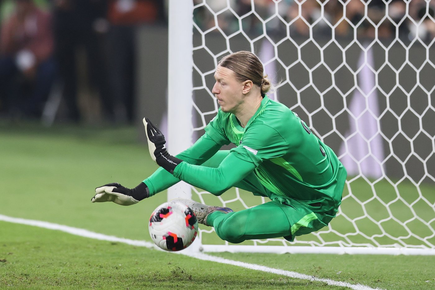 Safonov makes 4 penalty saves in shootout as PSG beats Flamengo to win Intercontinental Cup | iNFOnews.ca Safonov makes 4 penalty saves in shootout as PSG beats Flamengo to win Intercontinental Cup | iNFOnews.ca
