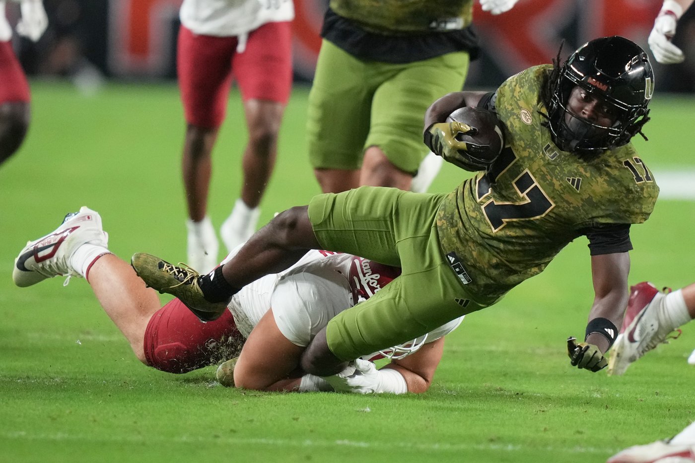 Mark Fletcher Jr. has career-best 3 TDs, No. 9 Miami rolls past Stanford 42-7 | iNFOnews.ca