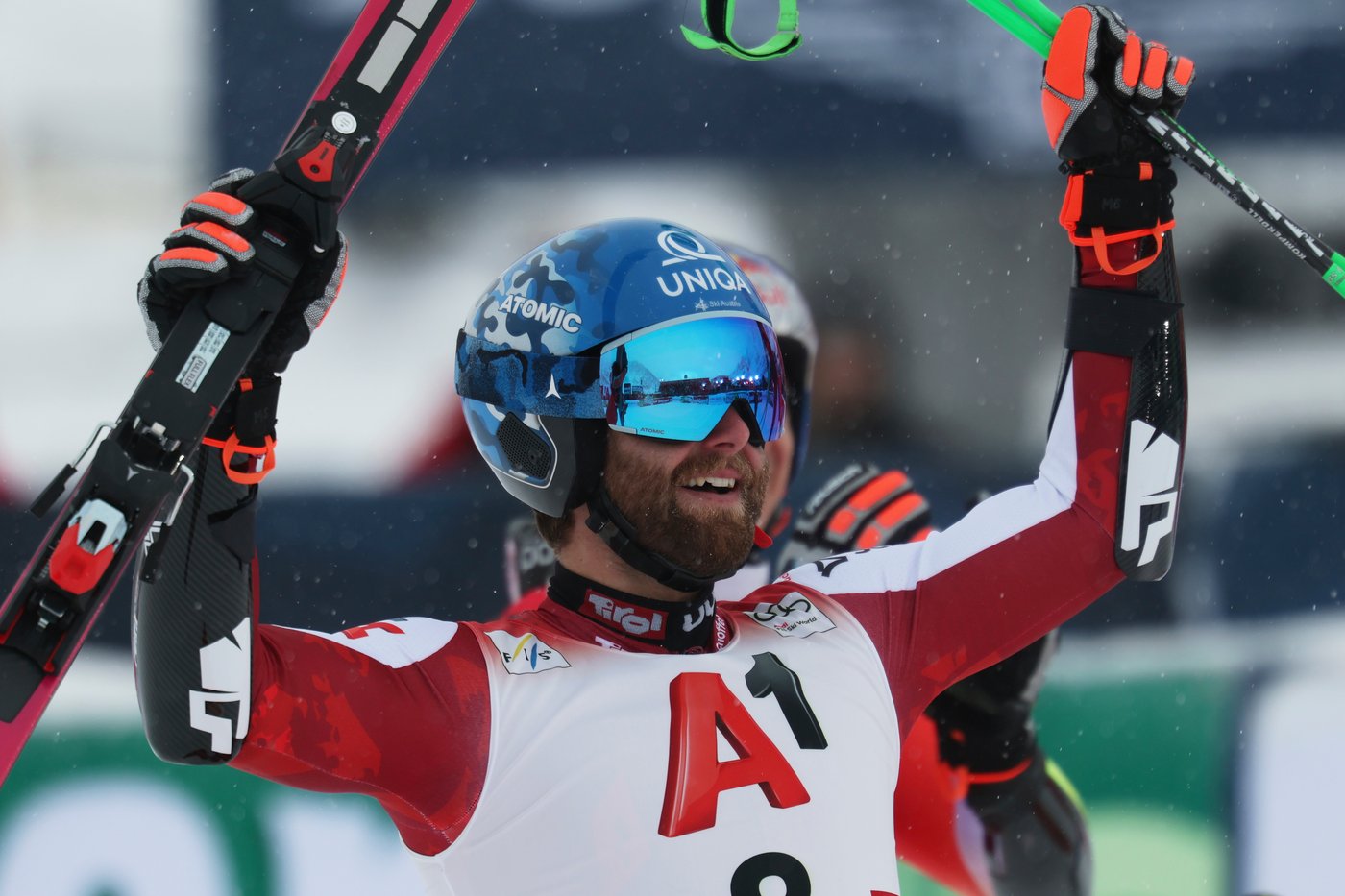 Olympic GS champion Odermatt wins close duel with Schwarz to start World Cup season with victory | iNFOnews.ca Olympic GS champion Odermatt wins close duel with Schwarz to start World Cup season with victory | iNFOnews.ca