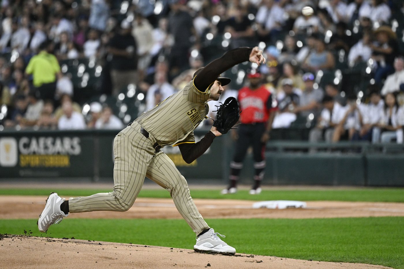 Vargas hits 2-run HR, Martin pitches 6 innings as White Sox beat Padres 4-3 to end 6-game skid | iNFOnews.ca Vargas hits 2-run HR, Martin pitches 6 innings as White Sox beat Padres 4-3 to end 6-game skid | iNFOnews.ca