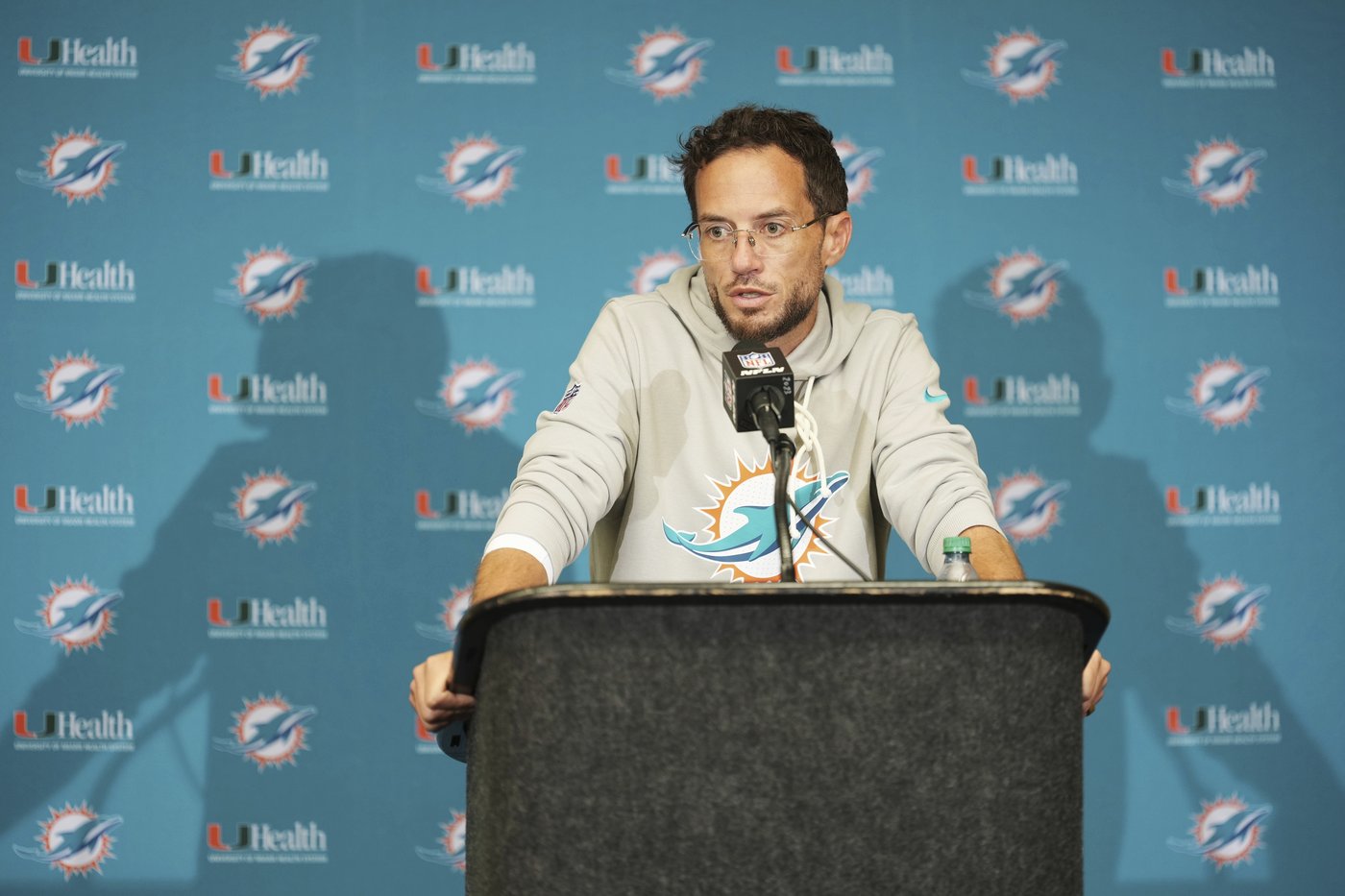 Tua Tagovailoa and the Dolphins face an early test after 'miserable' Week 1 loss | iNFOnews.ca Tua Tagovailoa and the Dolphins face an early test after 'miserable' Week 1 loss | iNFOnews.ca