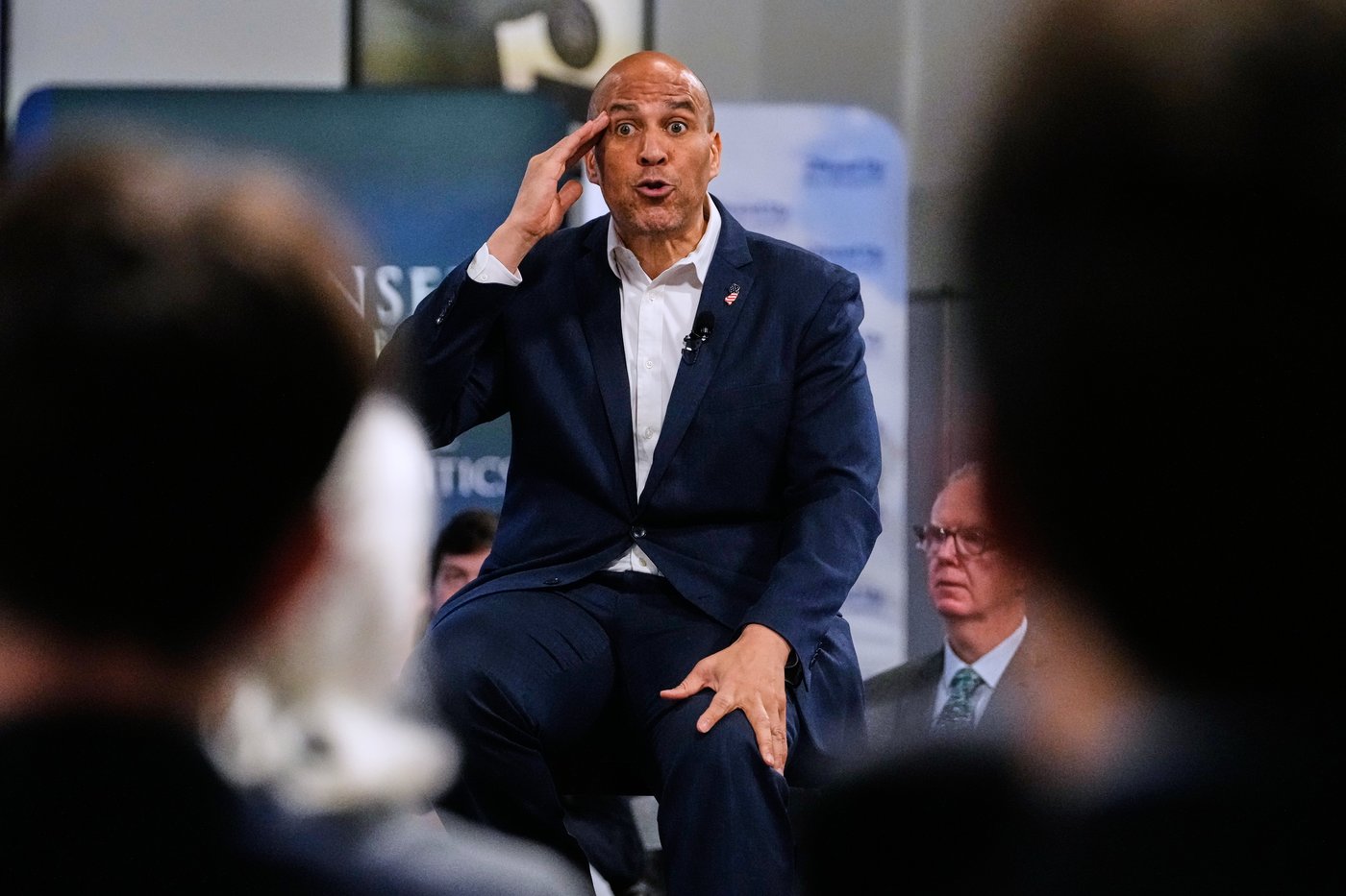 Cory Booker says Dems need to 'get back in the huddle' after blowing a big play | iNFOnews.ca Cory Booker says Dems need to 'get back in the huddle' after blowing a big play | iNFOnews.ca