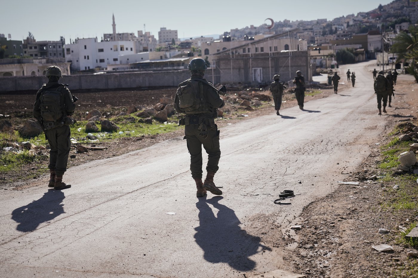 Israeli forces kill Palestinian men in West Bank after they appear to surrender | iNFOnews.ca Israeli forces kill Palestinian men in West Bank after they appear to surrender | iNFOnews.ca