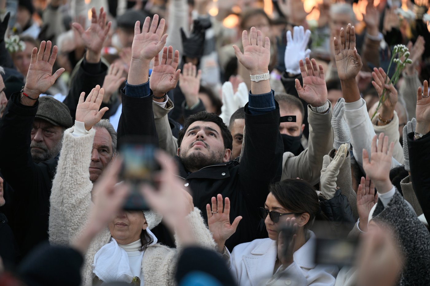 Thousands march in Marseille to denounce drug violence after killing of activist's brother | iNFOnews.ca