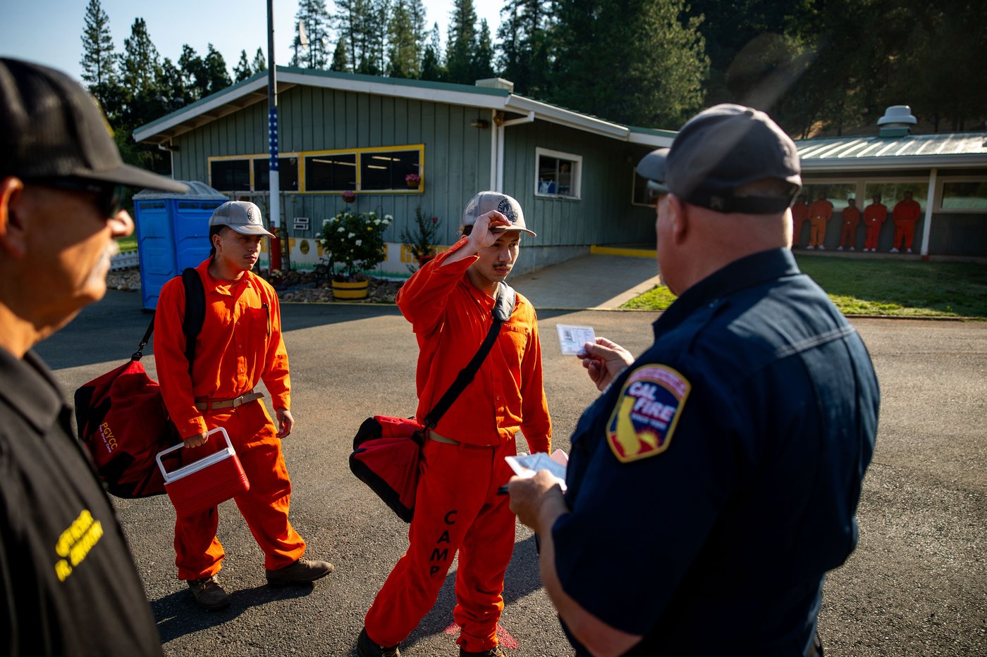 PHOTO ESSAY: Young California inmates learn skills to fight wildfires | iNFOnews.ca