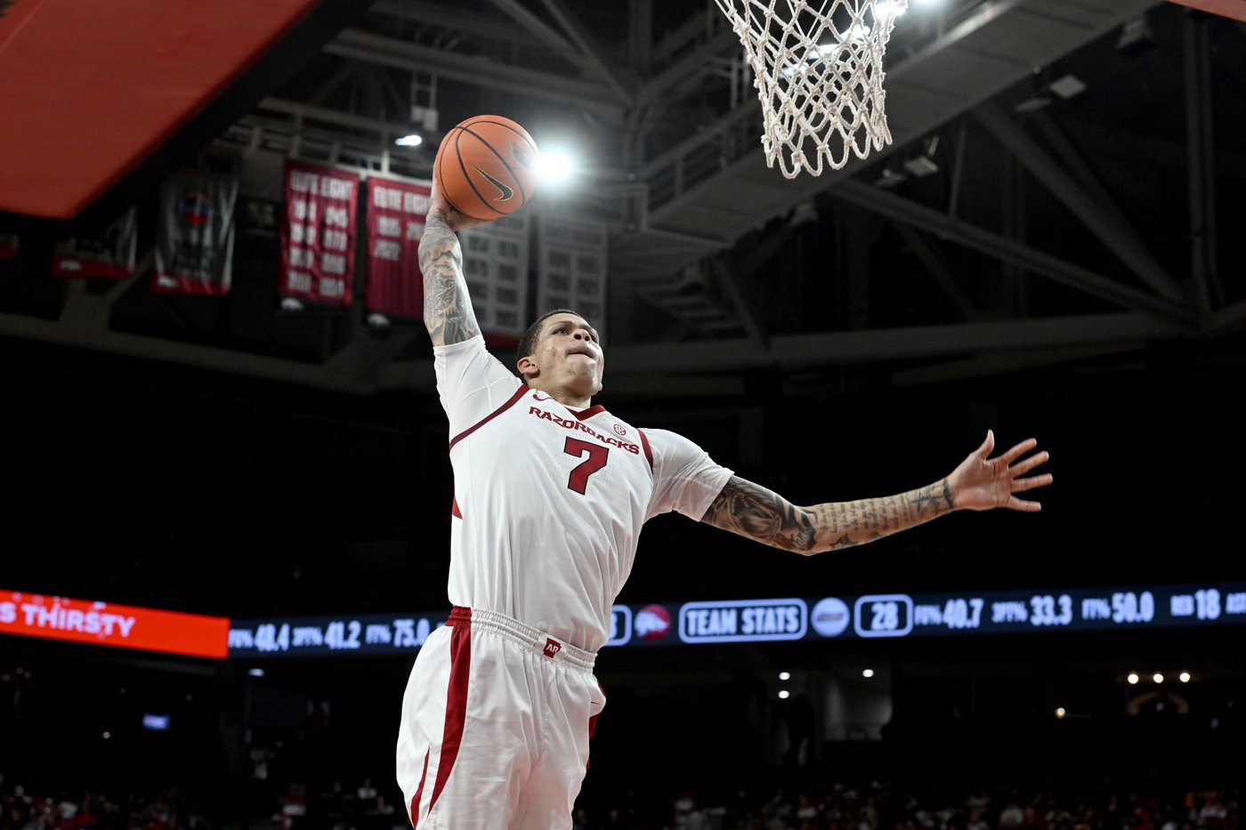Freshman Meleek Thomas scores career-best 28 points as No. 18 Arkansas beats James Madison 103-74 | iNFOnews.ca