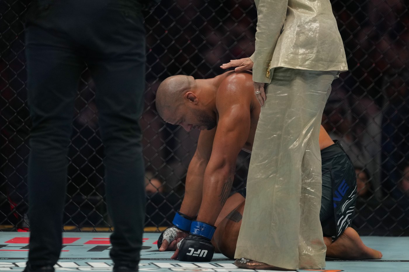 UFC 321 main event ruled a no-contest after Ciryl Gane accidental eye poke to champion Tom Aspinall | iNFOnews.ca UFC 321 main event ruled a no-contest after Ciryl Gane accidental eye poke to champion Tom Aspinall | iNFOnews.ca