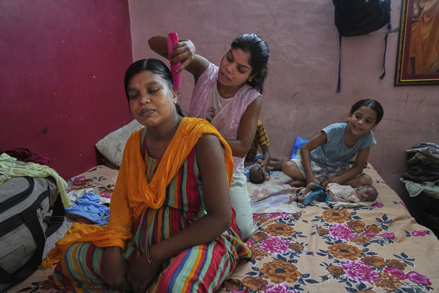 PHOTO ESSAY: Newborn caregiving programs help ease parenting in India | iNFOnews.ca