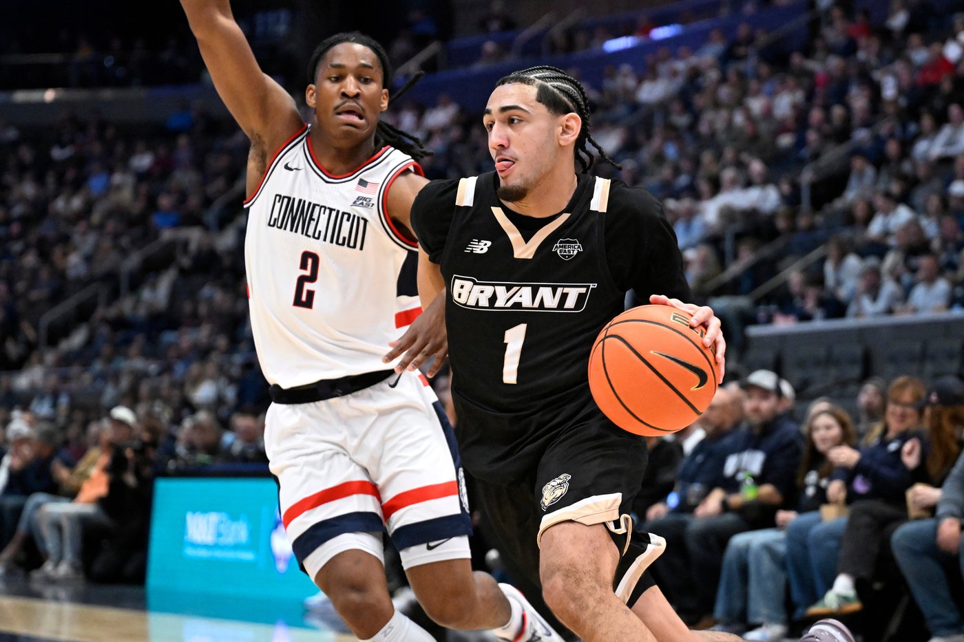 Silas Demary's triple-double powers No. 3 UConn Huskies past Bryant 72-49 | iNFOnews.ca Silas Demary's triple-double powers No. 3 UConn Huskies past Bryant 72-49 | iNFOnews.ca