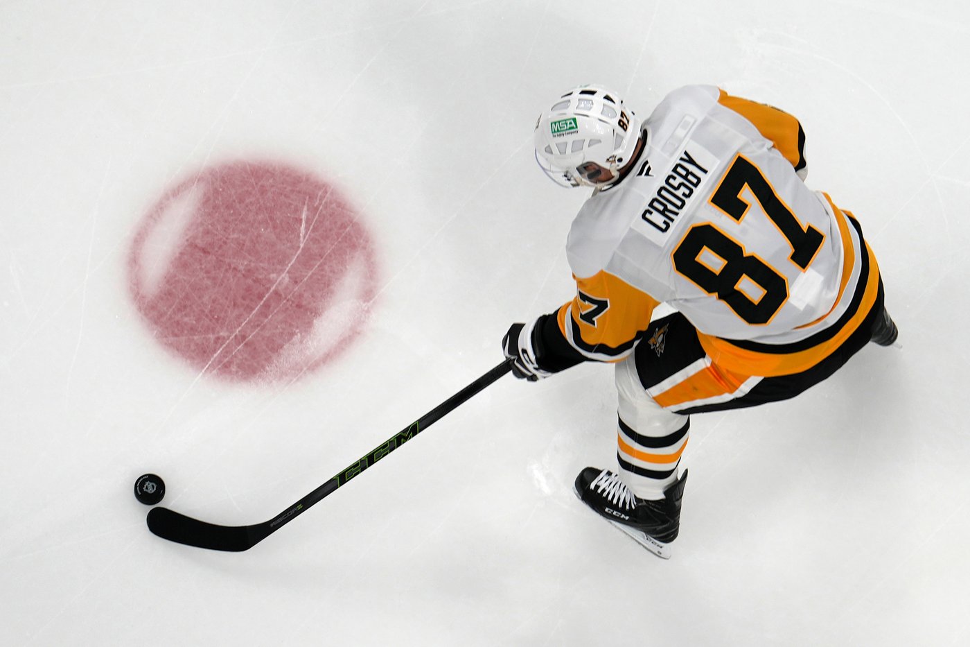 Letang scores in OT, Crosby nets 2 as Penguins beat Blue Jackets 4-3 | iNFOnews.ca Letang scores in OT, Crosby nets 2 as Penguins beat Blue Jackets 4-3 | iNFOnews.ca