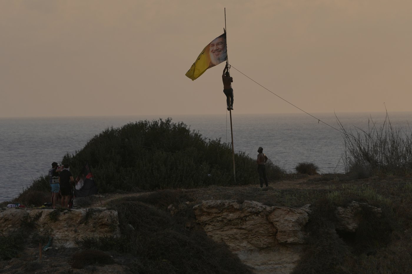 Photos show Hezbollah supporters honoring slain leaders Nasrallah and Safieddine despite PM's ban | iNFOnews.ca