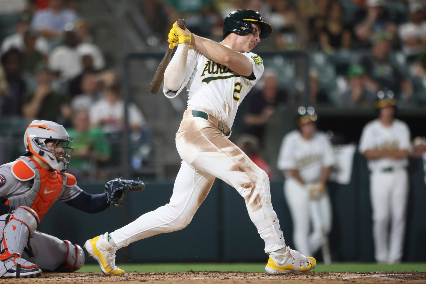 Athletics beat slumping Astros 5-1 as slumping Houston falls out of playoff position | iNFOnews.ca