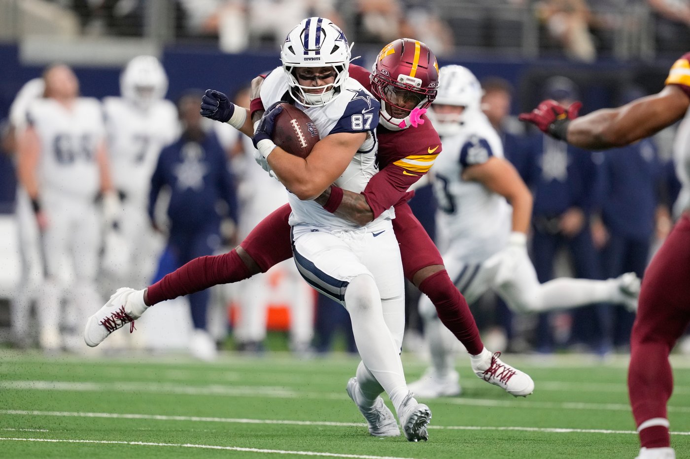 Lamb has a 74-yard TD catch and Bland gets a pick-6 as Cowboys beat Commanders 44-22 | iNFOnews.ca Lamb has a 74-yard TD catch and Bland gets a pick-6 as Cowboys beat Commanders 44-22 | iNFOnews.ca