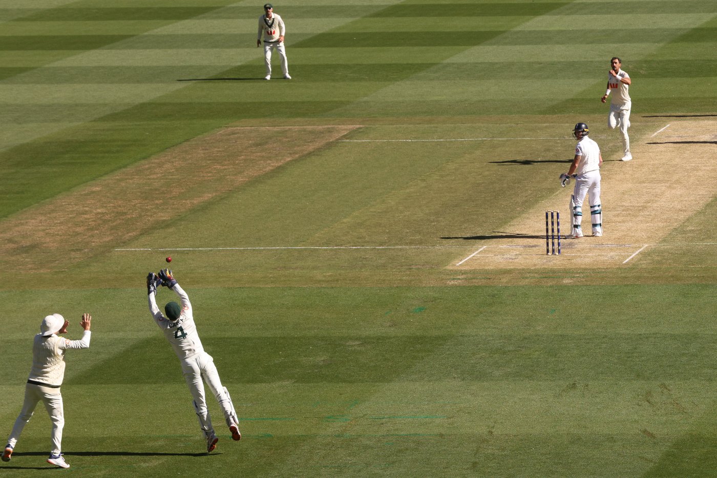Pitch for two-day Ashes test rated 'unsatisfactory' by ICC | iNFOnews.ca