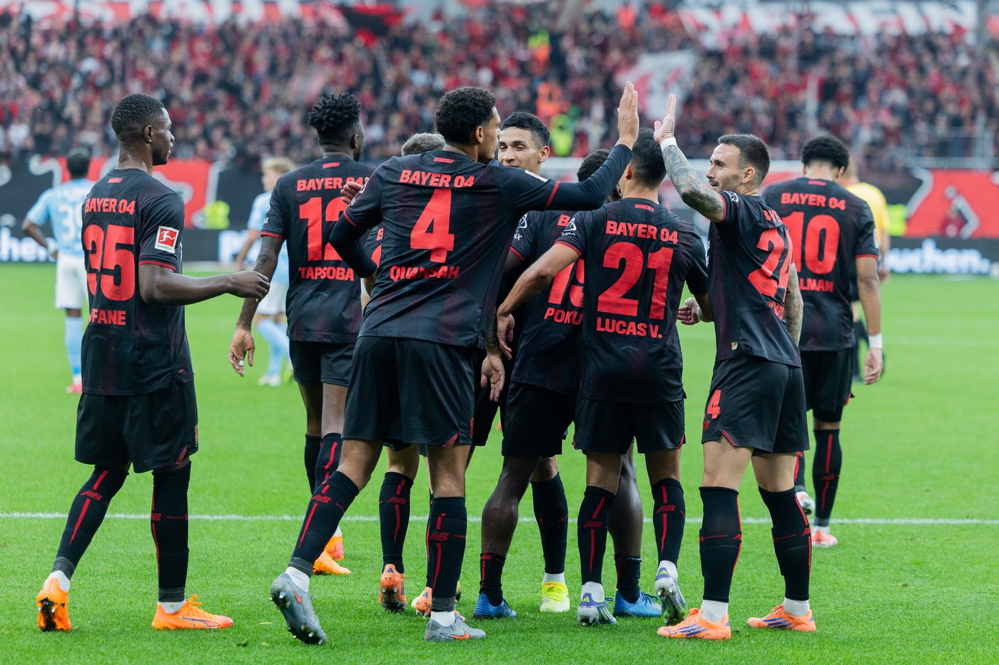 Kane scores again and dismisses injury scare as Bayern beats Frankfurt | iNFOnews.ca