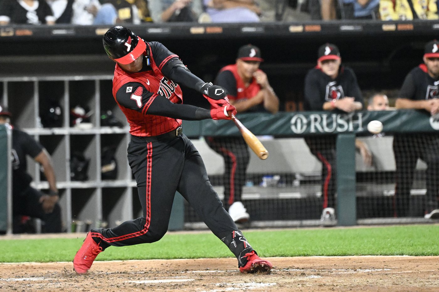 Vargas hits 2-run HR, Martin pitches 6 innings as White Sox beat Padres 4-3 to end 6-game skid | iNFOnews.ca Vargas hits 2-run HR, Martin pitches 6 innings as White Sox beat Padres 4-3 to end 6-game skid | iNFOnews.ca