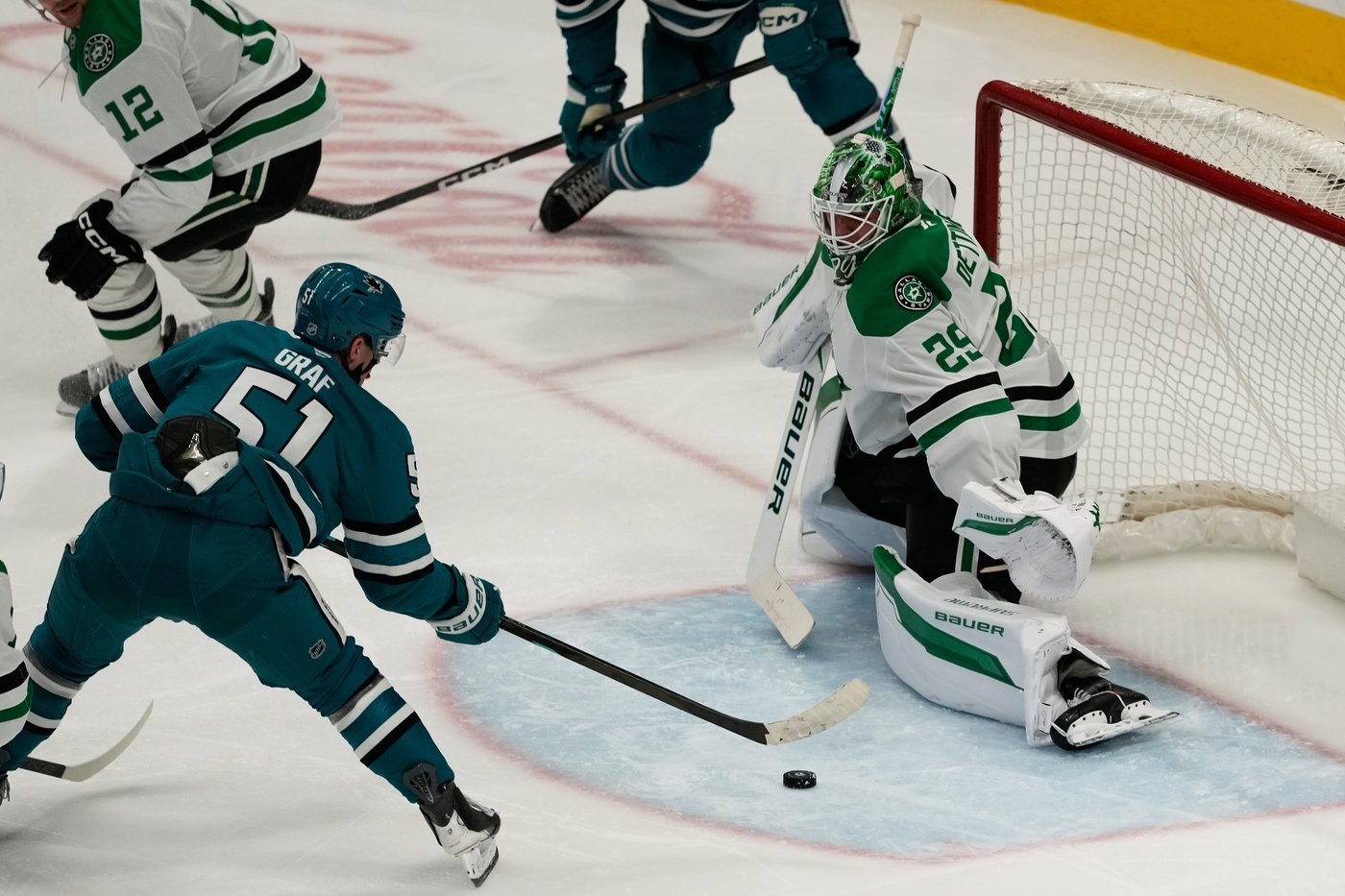 Wyatt Johnston scores 2, Roope Hintz has goal and assist as Stars beat Sharks 5-3 | iNFOnews.ca