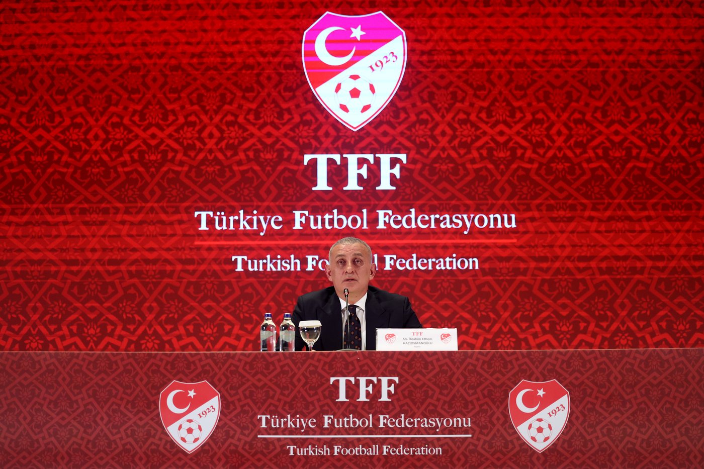 Turkey investigating over 150 referees for betting on soccer matches | iNFOnews.ca Turkey investigating over 150 referees for betting on soccer matches | iNFOnews.ca